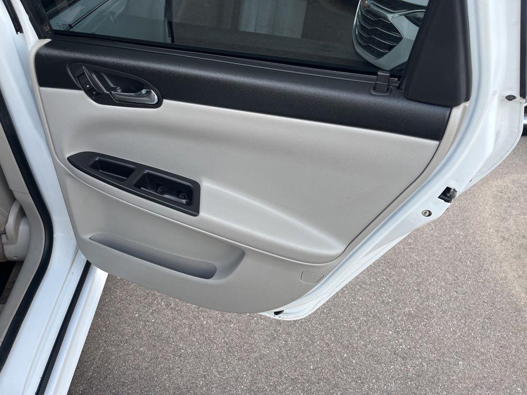 Chevrolet Impala  2013