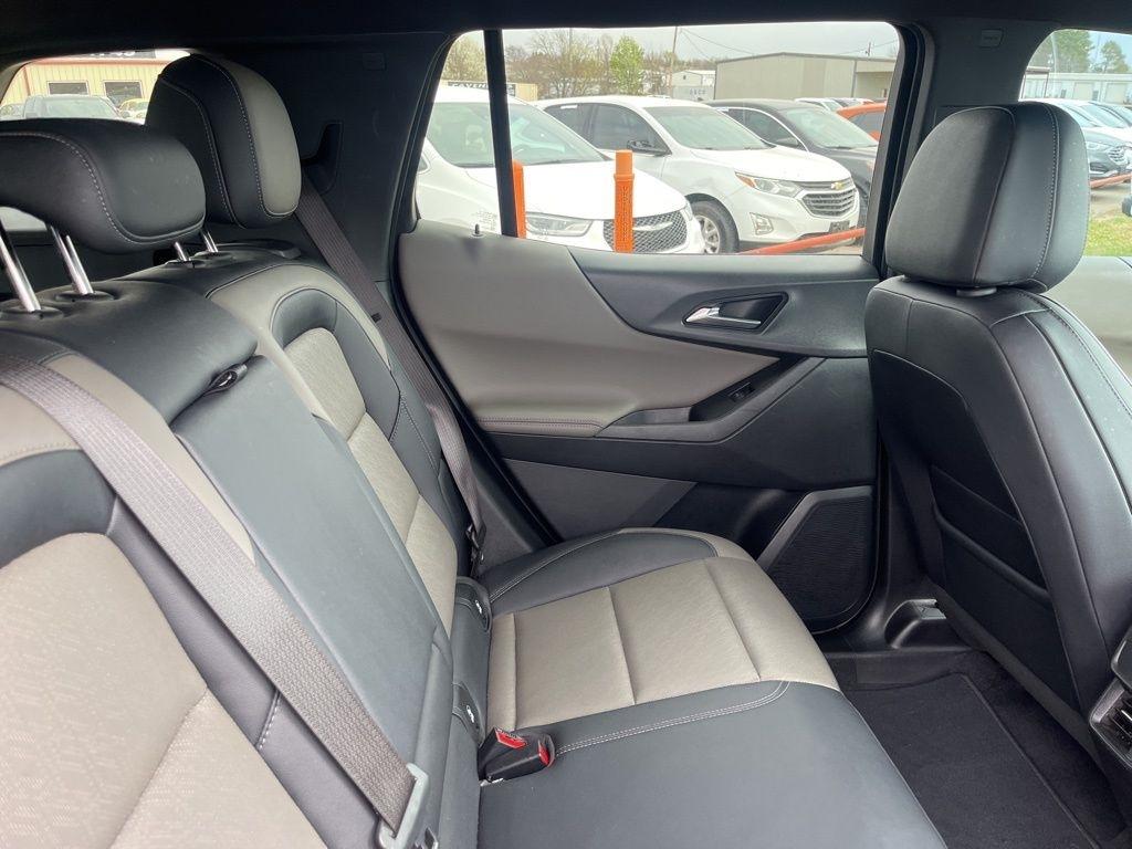 Chevrolet Equinox  2025