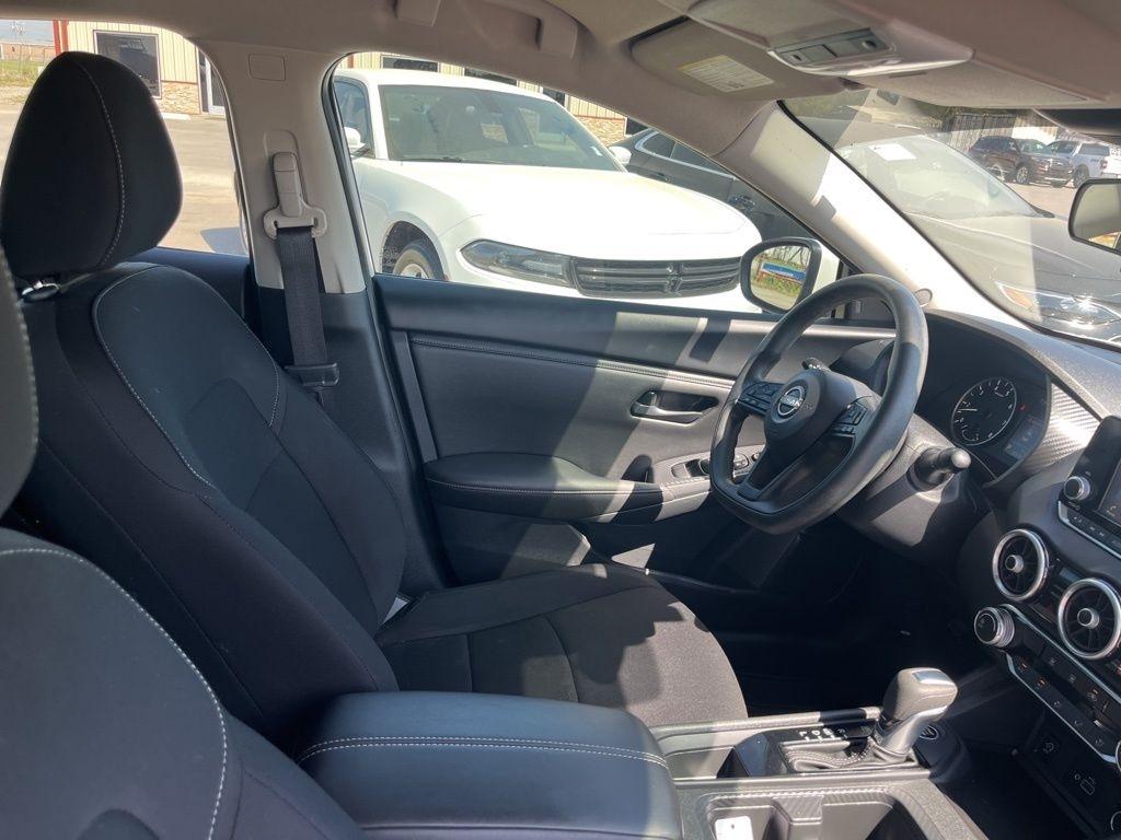 Nissan Sentra  2024