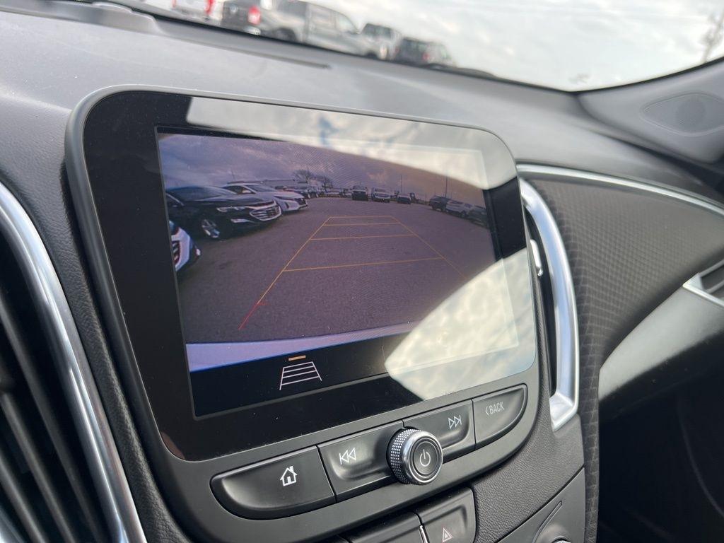 Chevrolet Malibu  2020