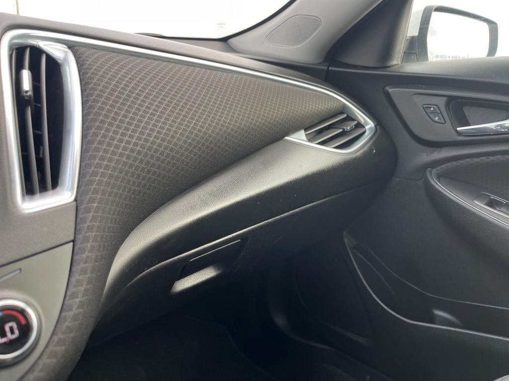 Chevrolet Malibu  2020