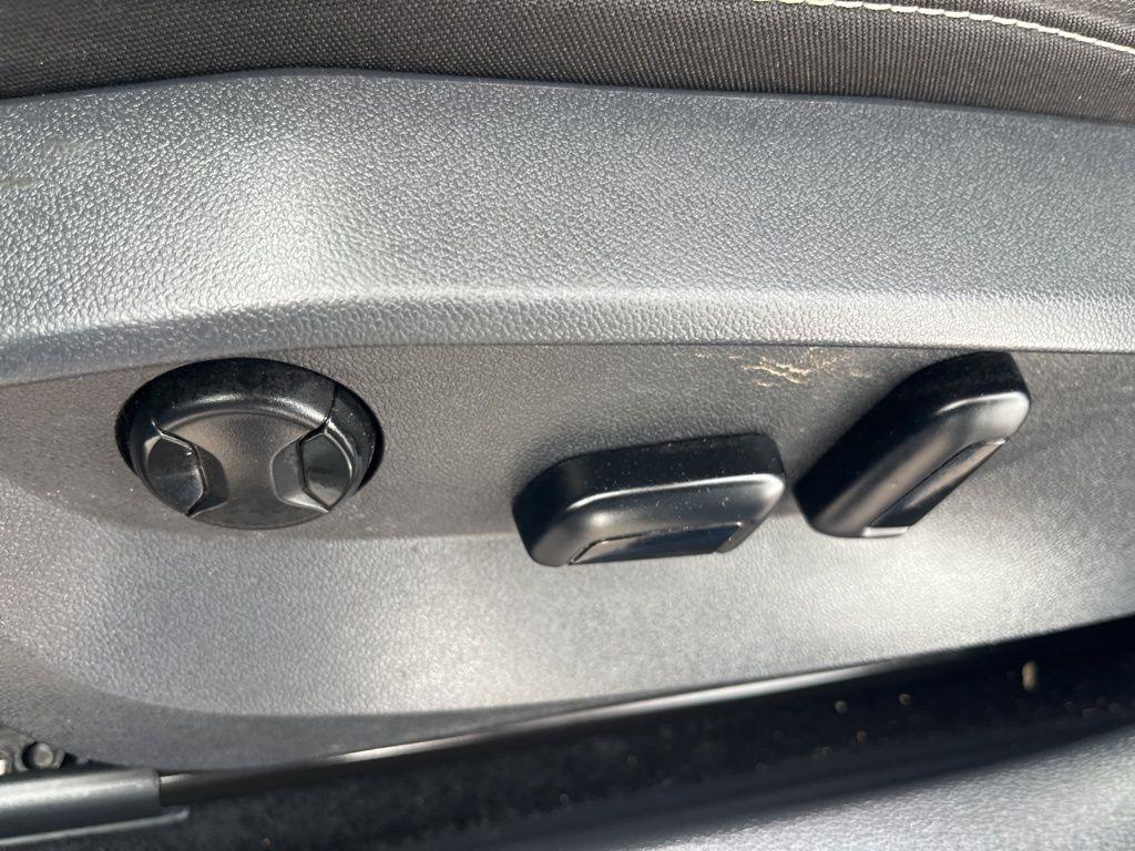 Volkswagen Taos  2023