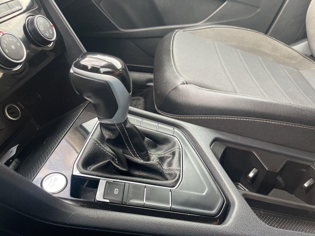 Volkswagen Taos  2023