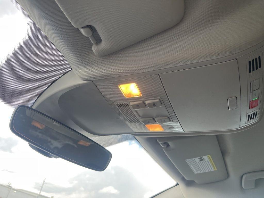 Volkswagen Taos  2023