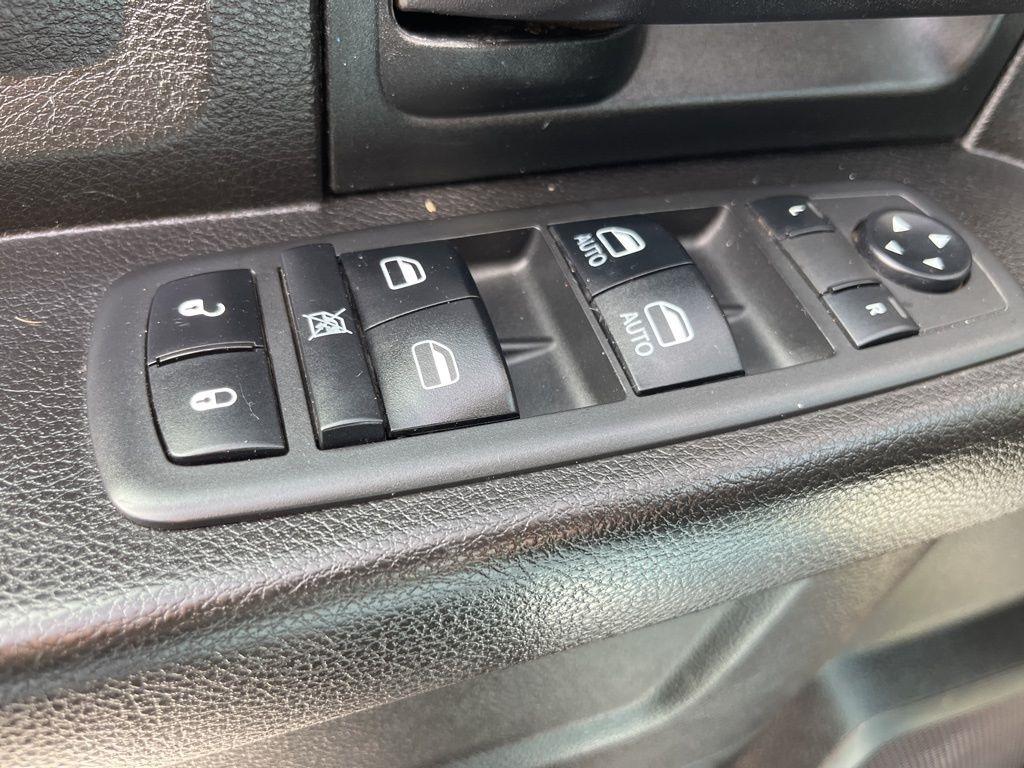 RAM 1500 Classic  2019