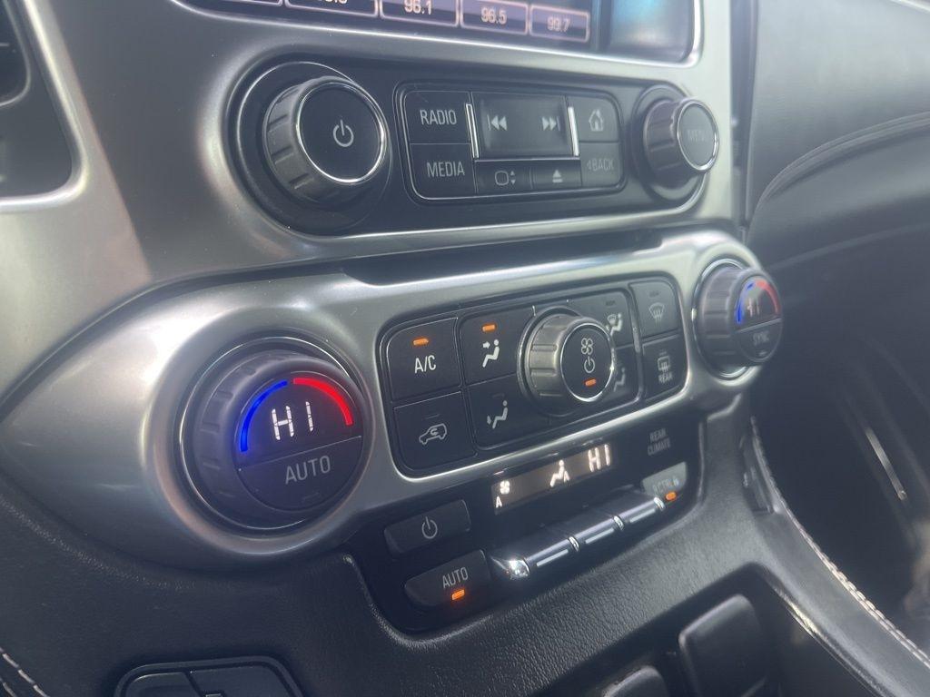 Chevrolet Tahoe  2015