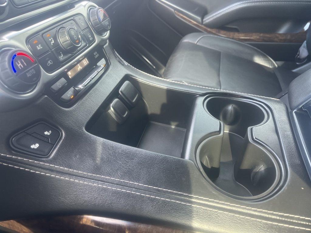 Chevrolet Tahoe  2015