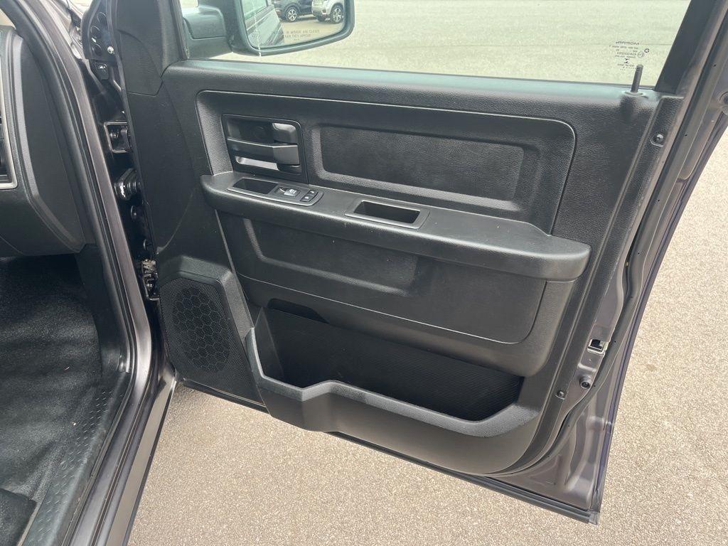 RAM 1500 Classic  2019