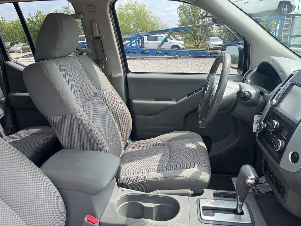 Nissan Frontier  2019