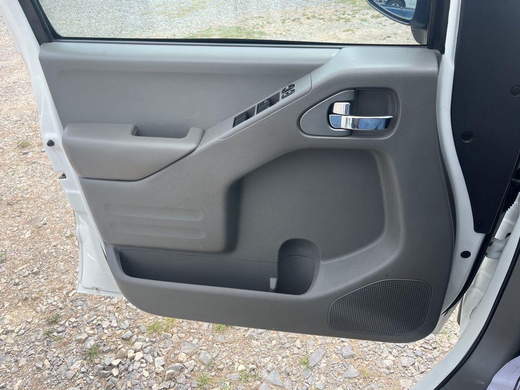 Nissan Frontier  2019