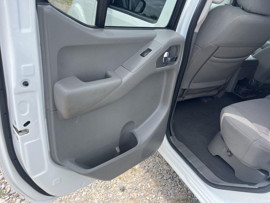 Nissan Frontier  2019