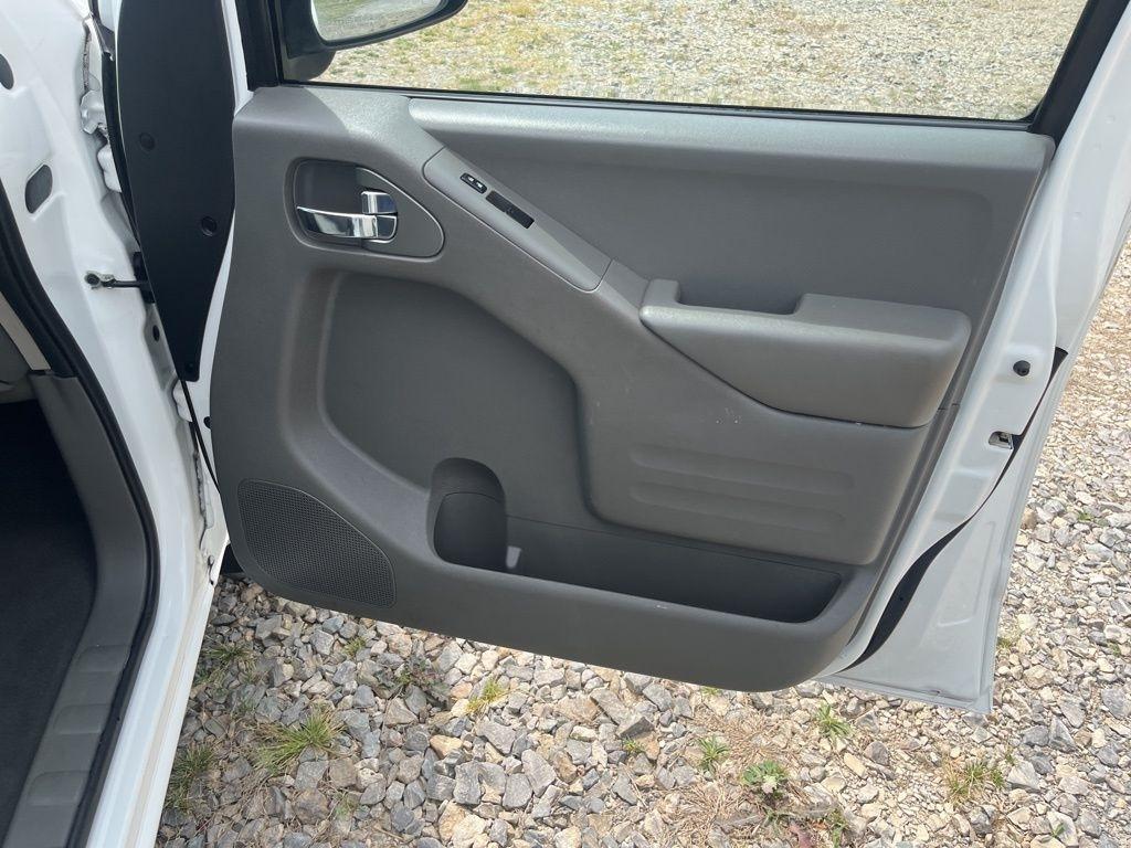 Nissan Frontier  2019