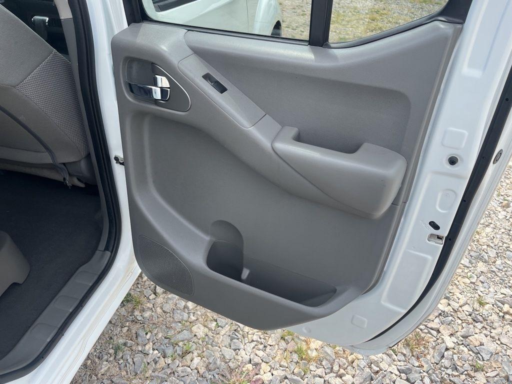 Nissan Frontier  2019