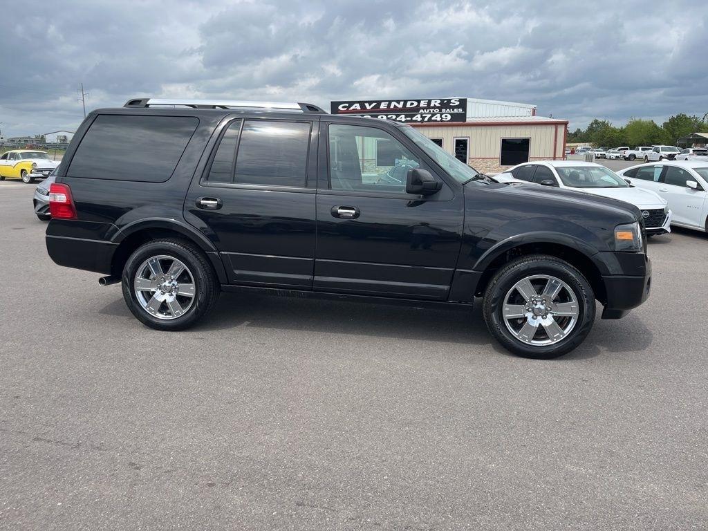 Ford Expedition  2010