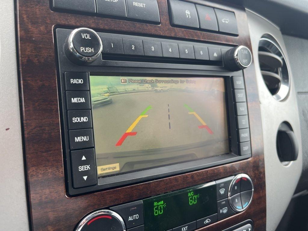 Ford Expedition  2010