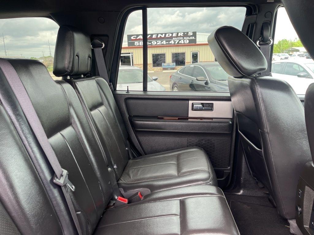 Ford Expedition  2010