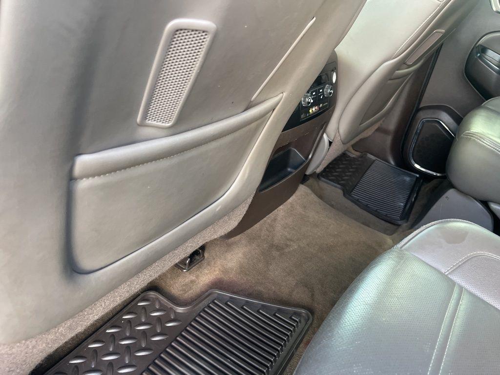 GMC Yukon Denali  2015