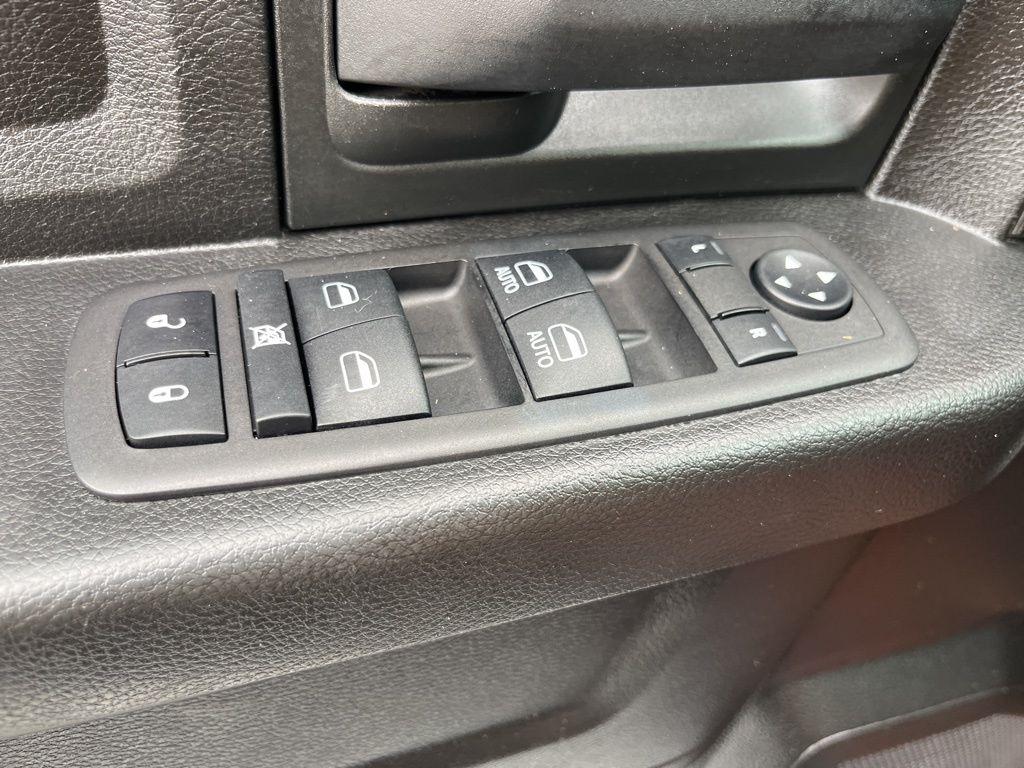 RAM 1500 Classic  2019