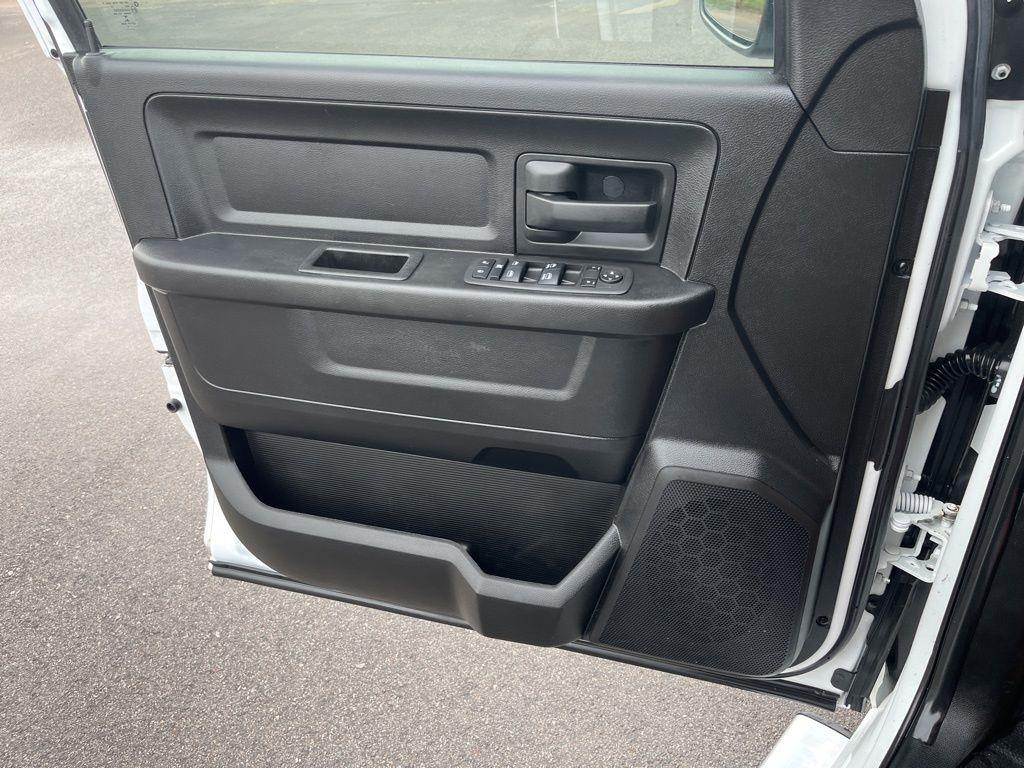 RAM 1500 Classic  2019