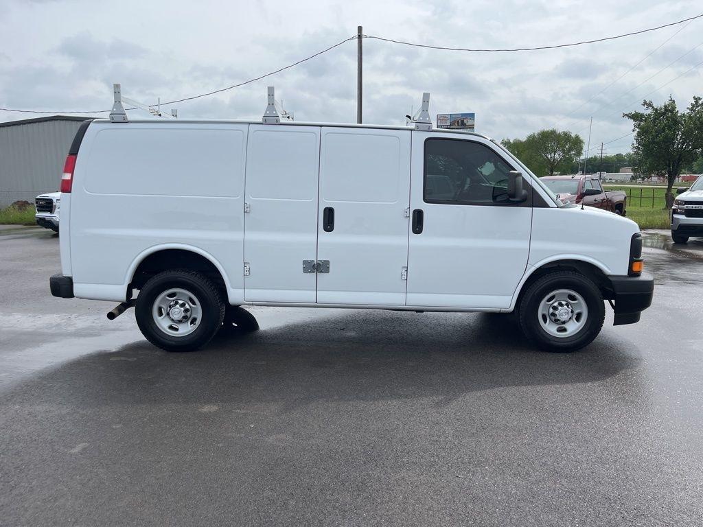 Chevrolet Express  2017