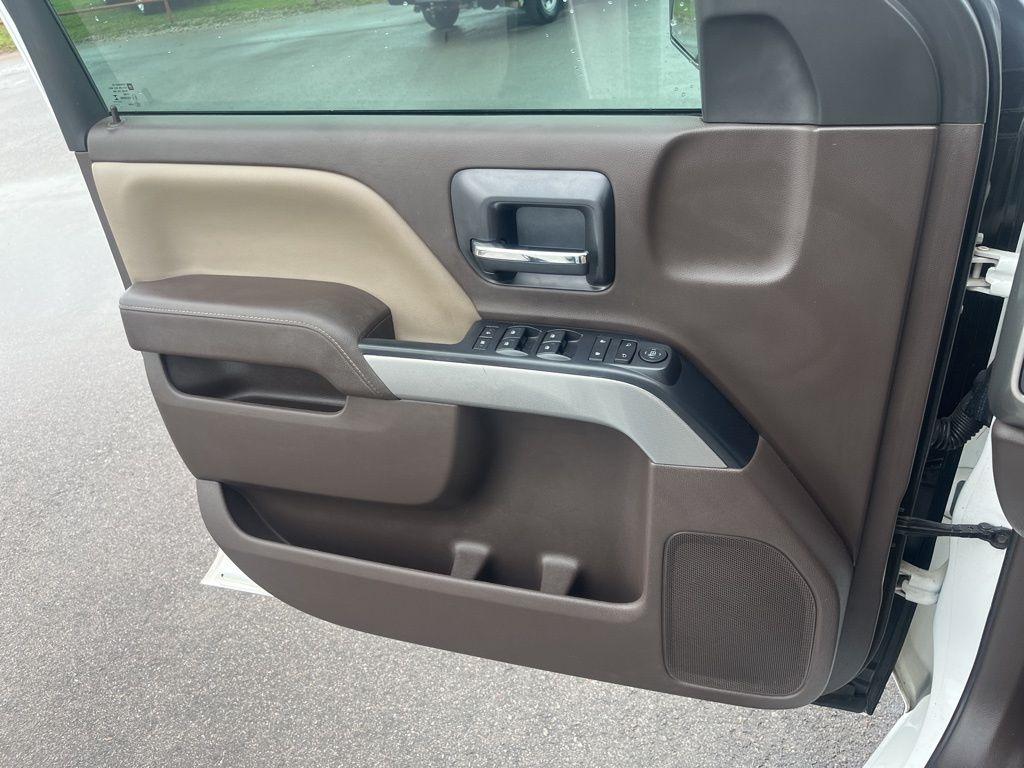 Chevrolet Silverado 1500  2018