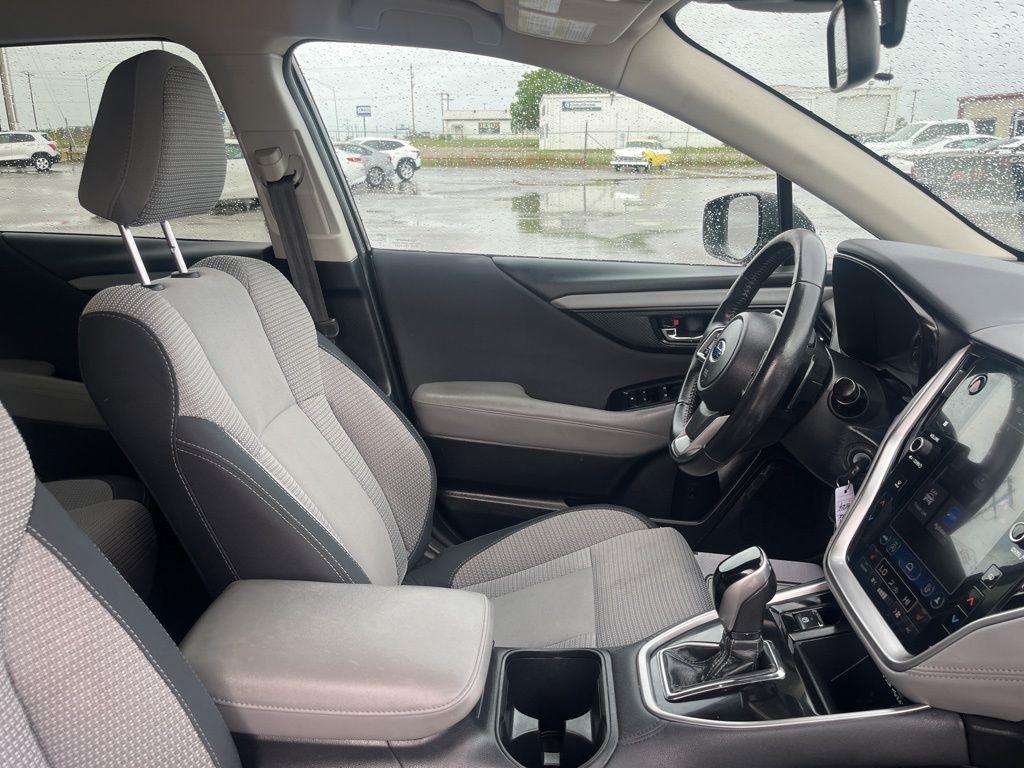 Subaru Outback  2023