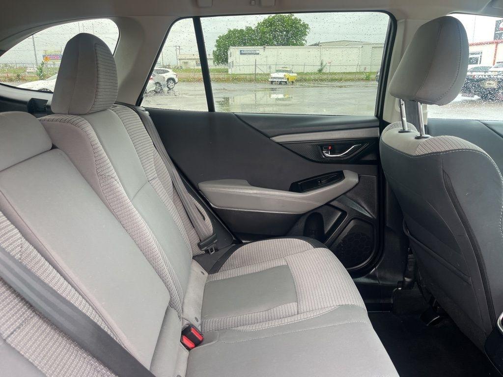 Subaru Outback  2023