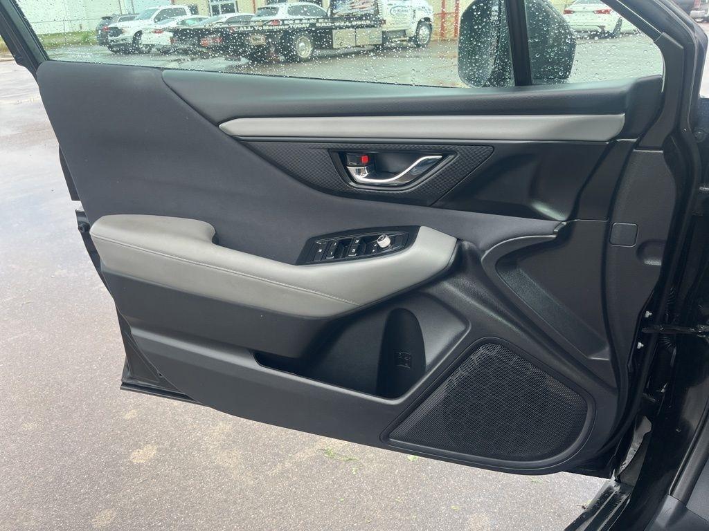 Subaru Outback  2023