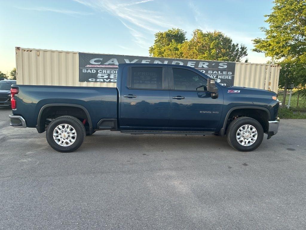 Chevrolet Silverado 2500HD  2021