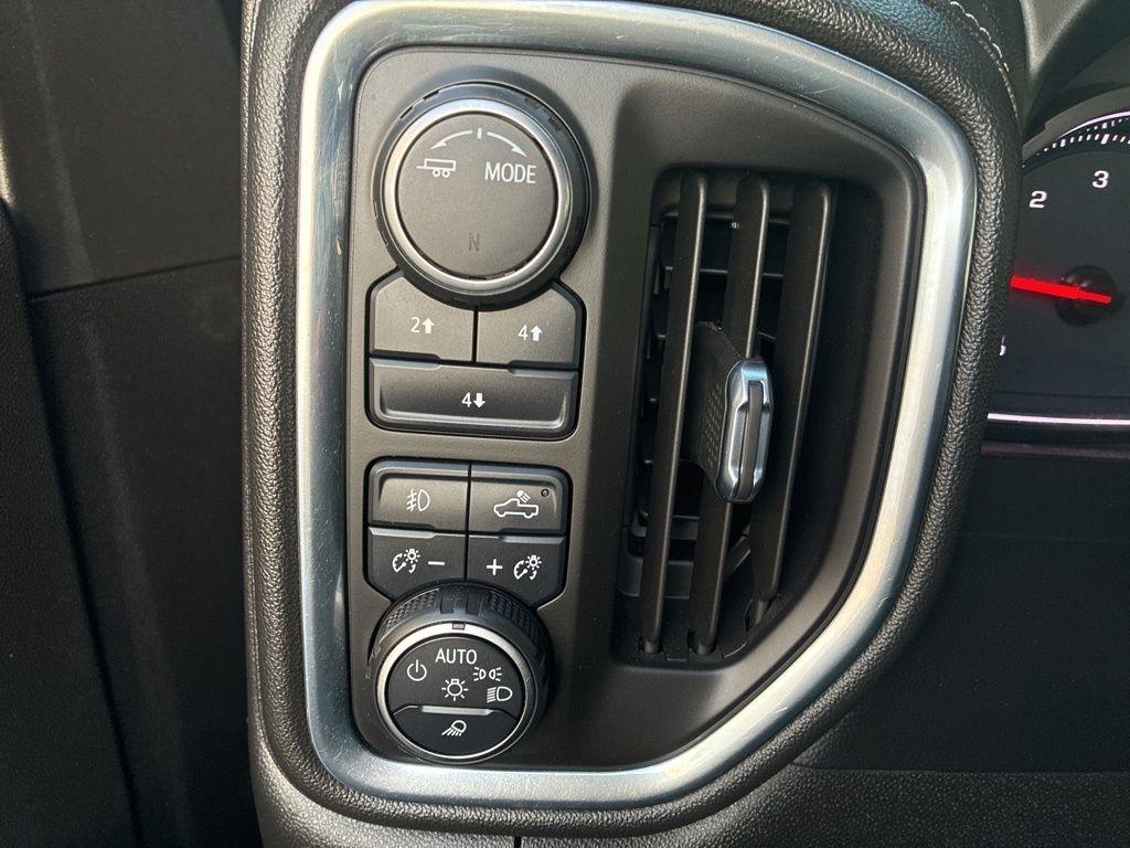 Chevrolet Silverado 2500HD  2021