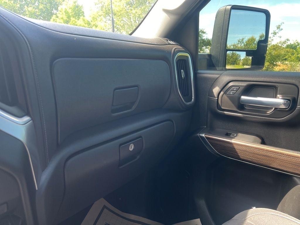 Chevrolet Silverado 2500HD  2021