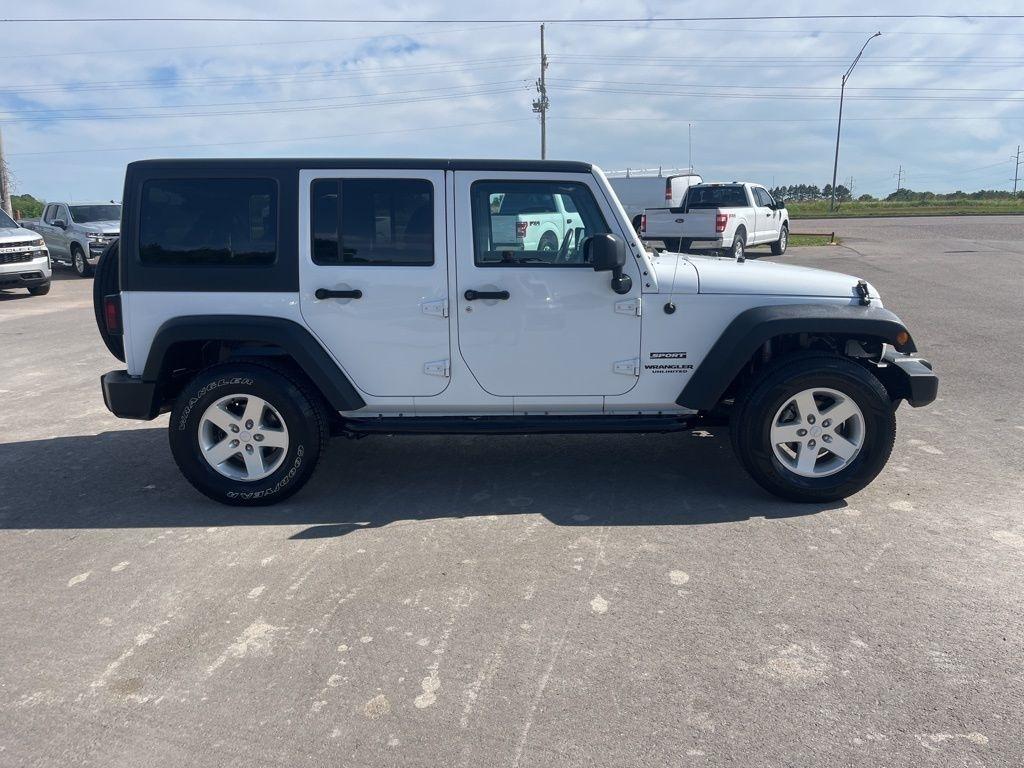 Jeep Wrangler  2016