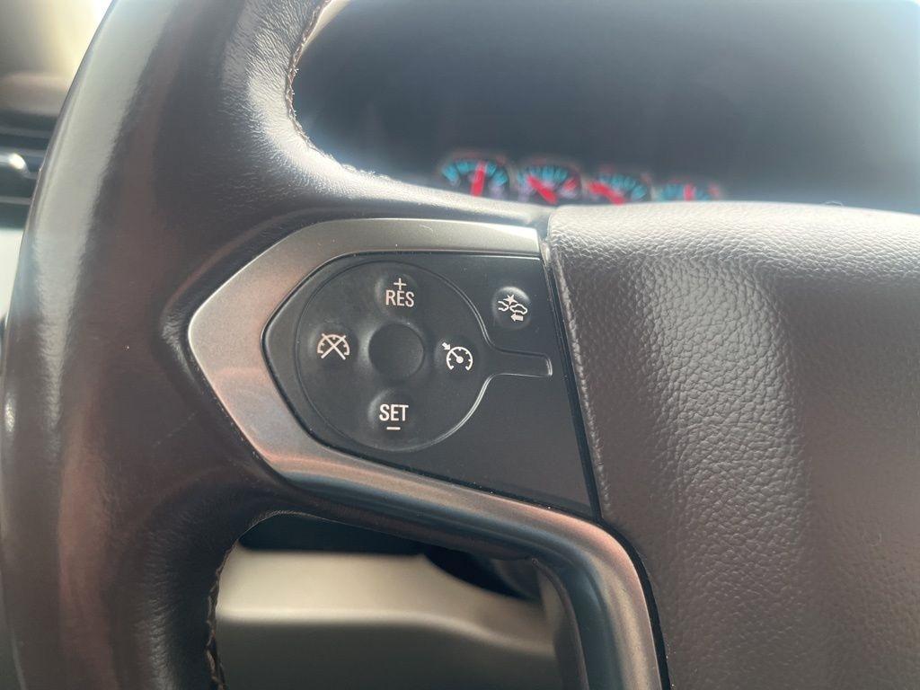 Chevrolet Suburban  2019