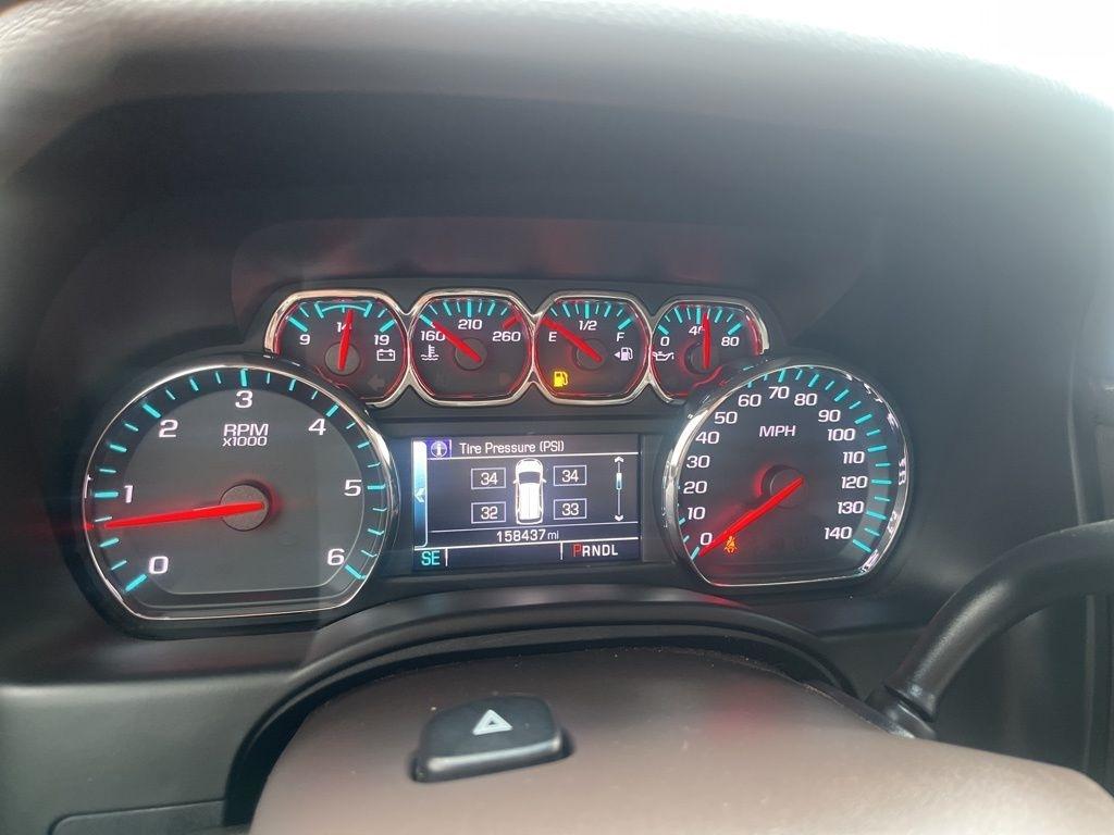 Chevrolet Suburban  2019