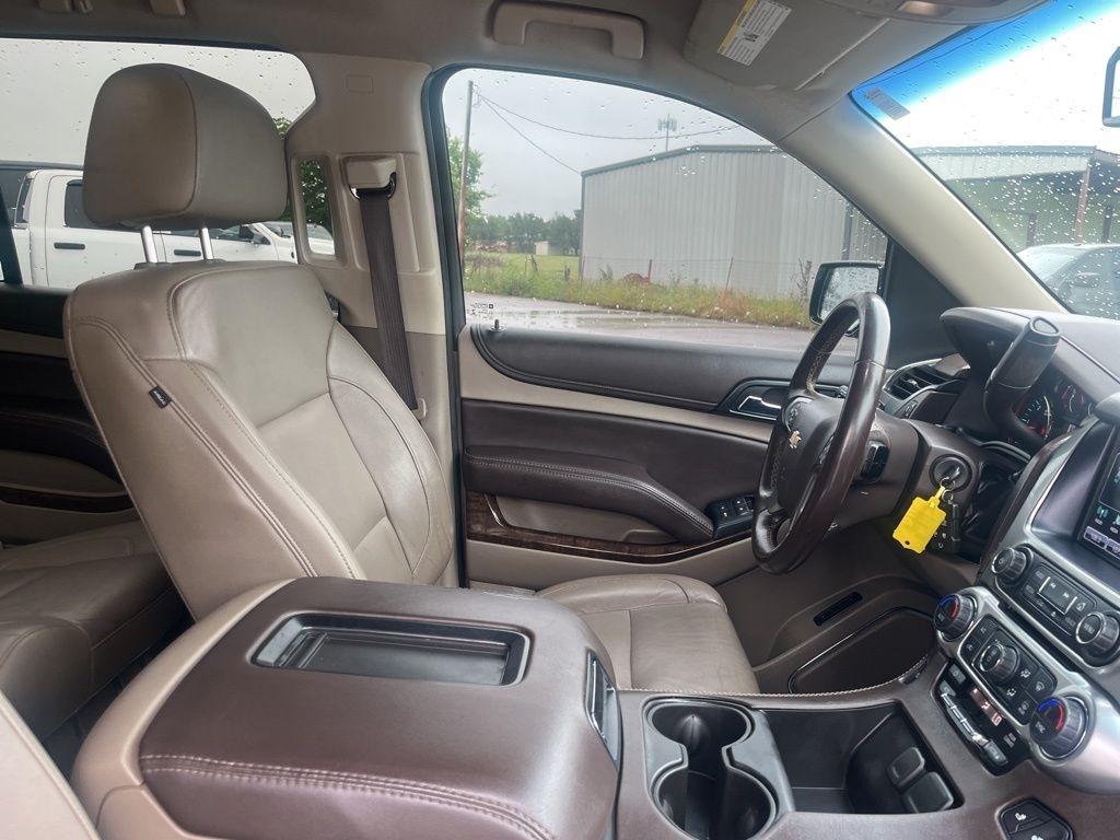 Chevrolet Suburban  2019