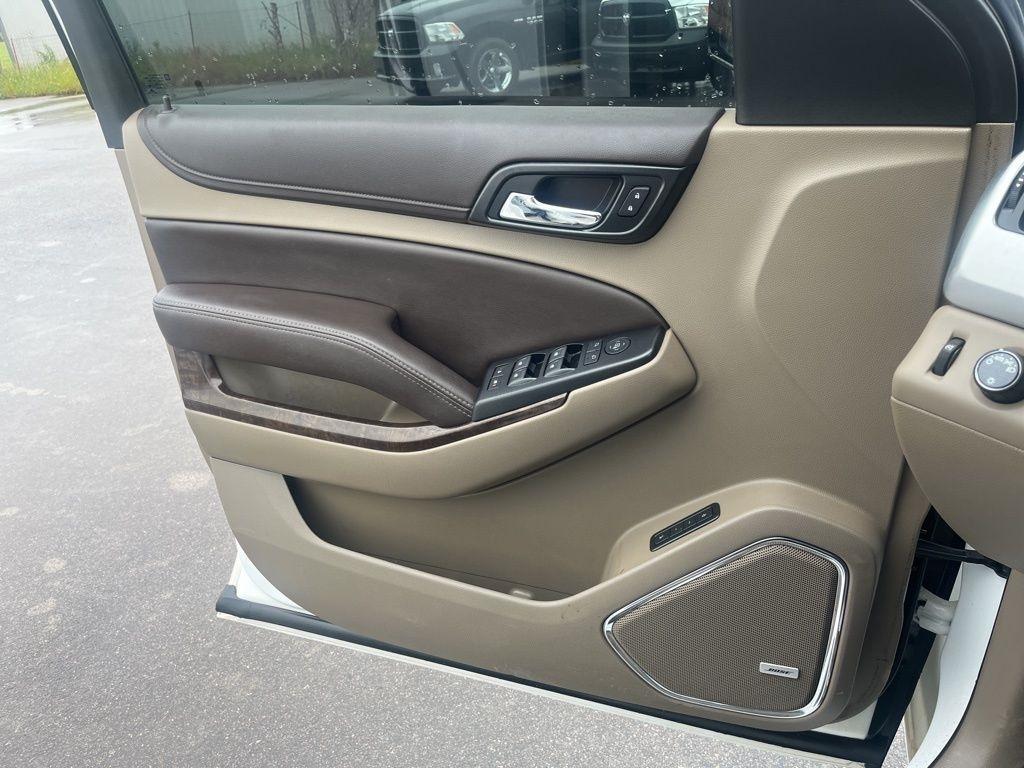 Chevrolet Suburban  2019