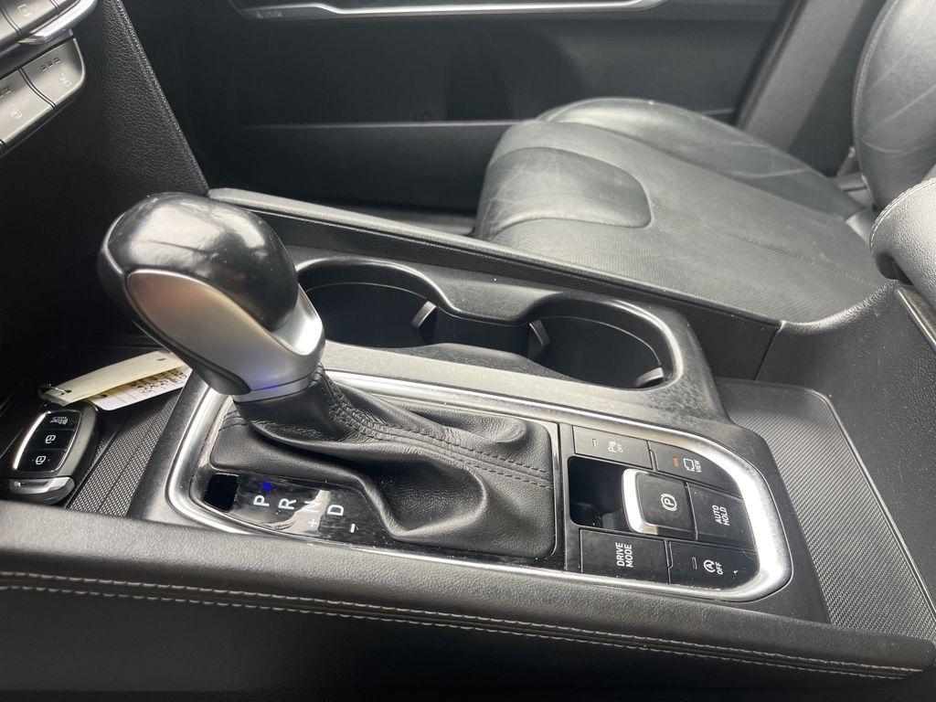 Hyundai Santa Fe  2020