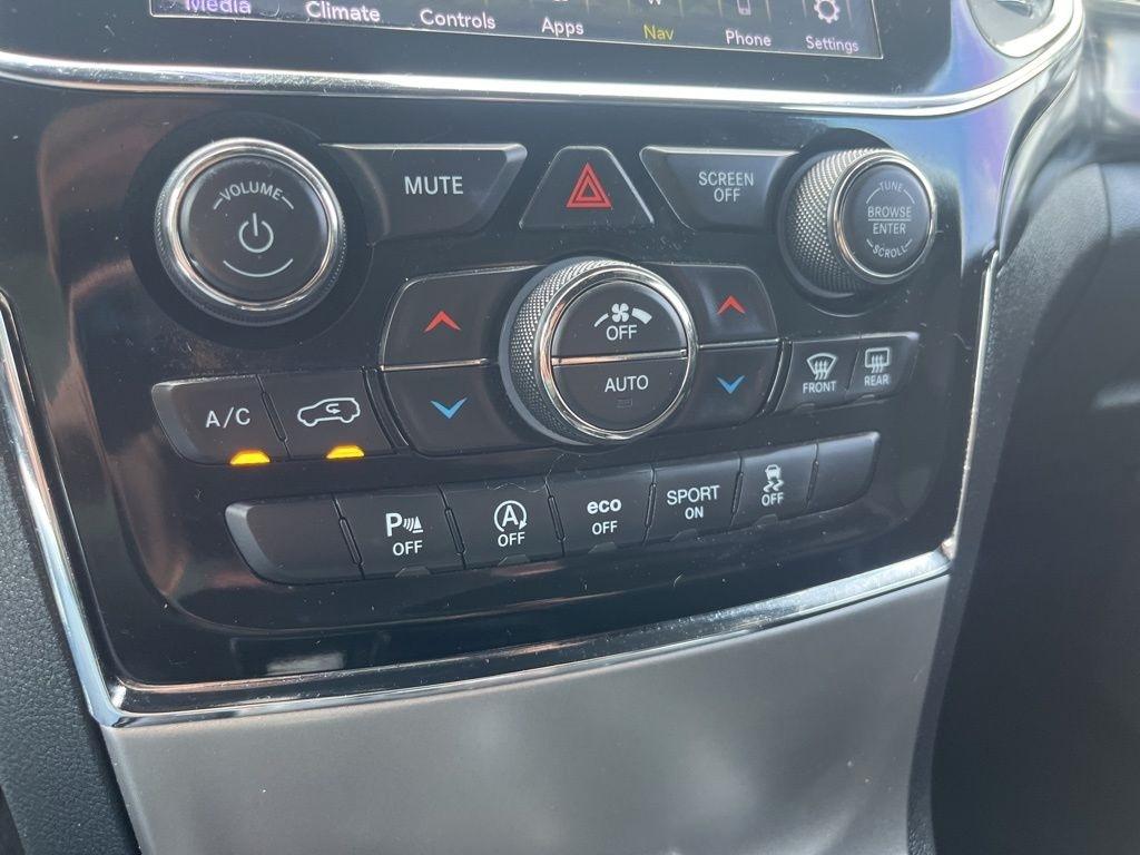 Jeep Grand Cherokee  2021