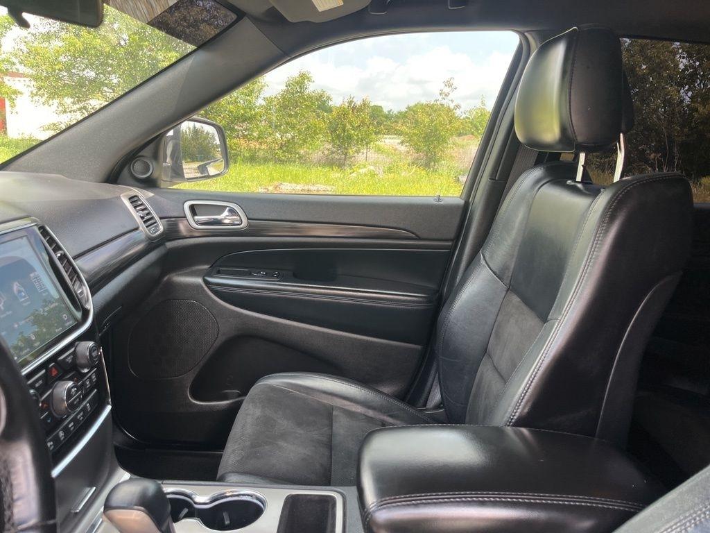 Jeep Grand Cherokee  2021