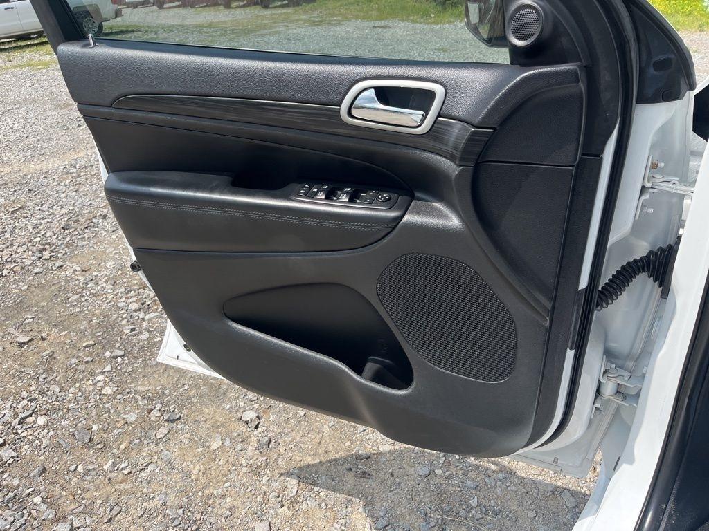 Jeep Grand Cherokee  2021