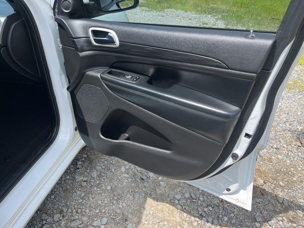 Jeep Grand Cherokee  2021