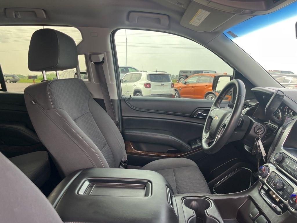 Chevrolet Tahoe  2015