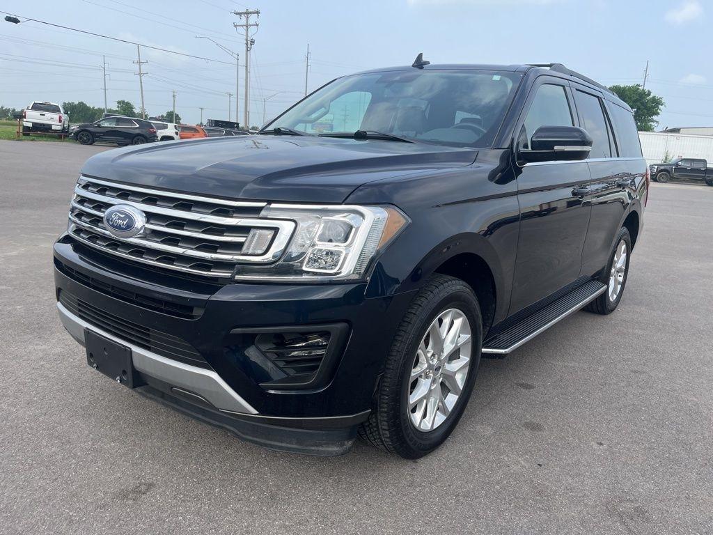 Ford Expedition  2021