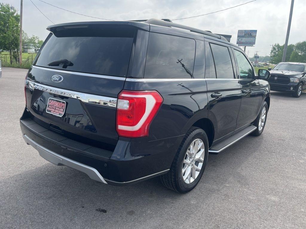 Ford Expedition  2021