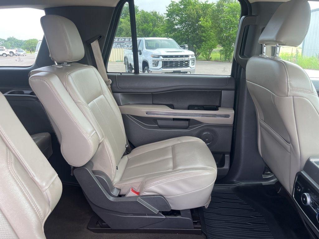 Ford Expedition  2021