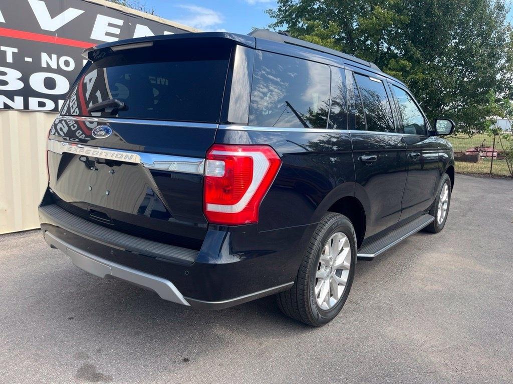 Ford Expedition  2021