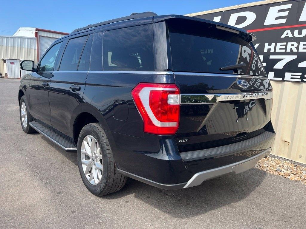 Ford Expedition  2021