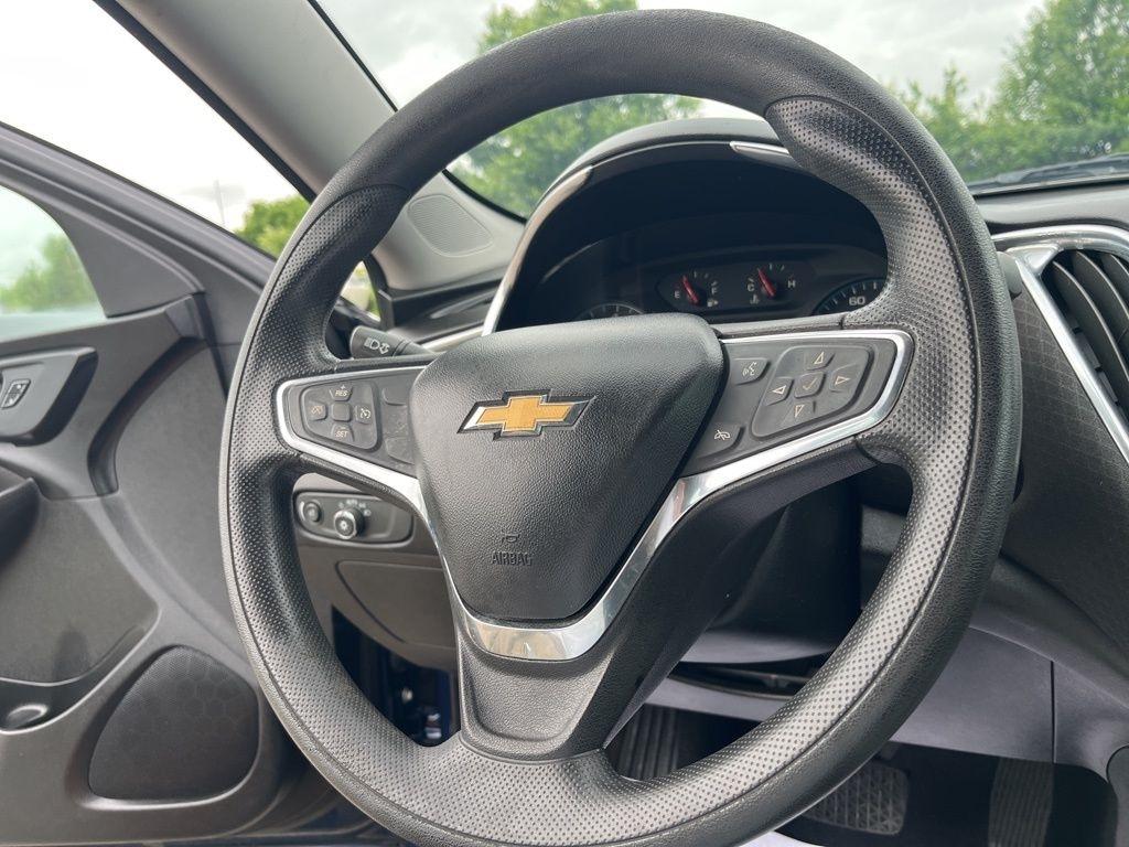 Chevrolet Malibu  2020