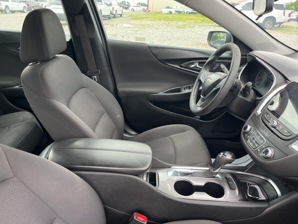 Chevrolet Malibu  2020