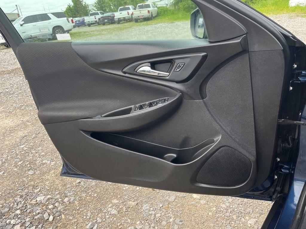 Chevrolet Malibu  2020